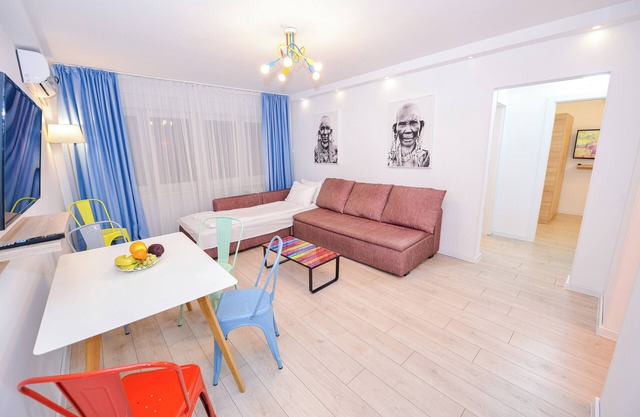 Colors Apartment - Cismigiu Gardens