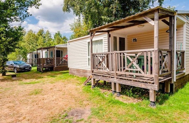 Comfy mobile home for 4 with terrace