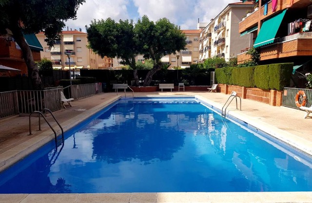 Comarruga Playa apartamento con piscina