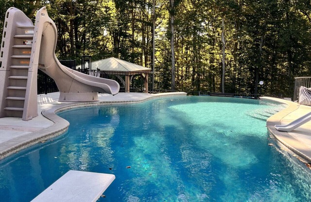 Come Spend your Vacation With Us at Woodland Retreat!