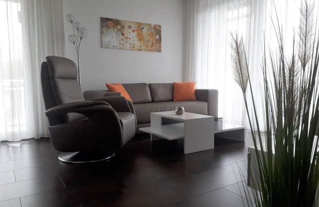 Comfort apartment Black Forest view near golf course