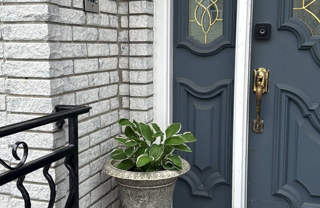 Comfort apartment near Newark Airport with fitness room and AC in the ironbound.