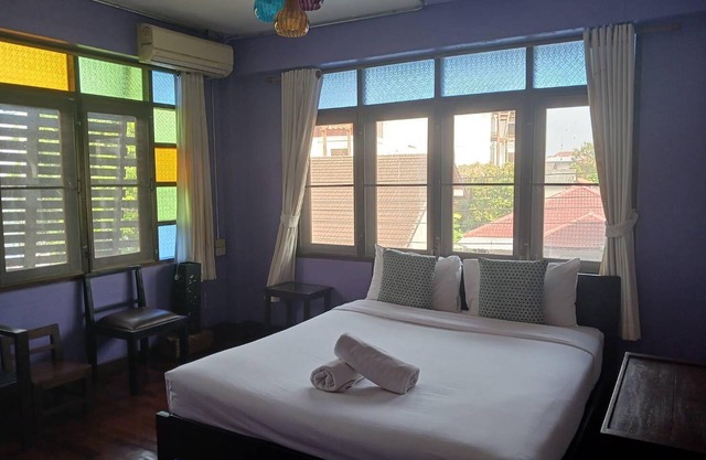 Comfort room near by Thapae Gate