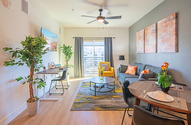 Comfort Stay Near Mayo + Chauncey Ranch ⟫ Parking