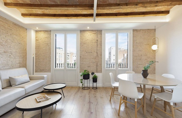 Comfortable and functional apartment in Plaza España
