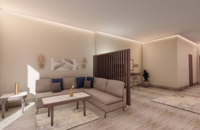 Comfortable Room w/Soft Lighting & Peaceful Beach Proximity + Multiple Pools