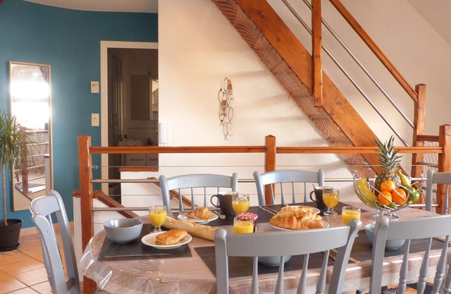 Comfortable flat with sea view