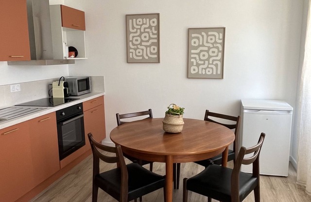 Comfortable gite between Angers and Saumur, La petite Maison Mima