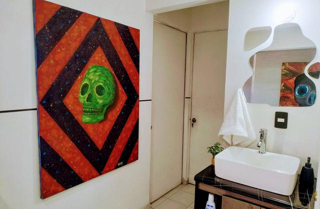 Comfortable room surrounded by art in Centro Histórico