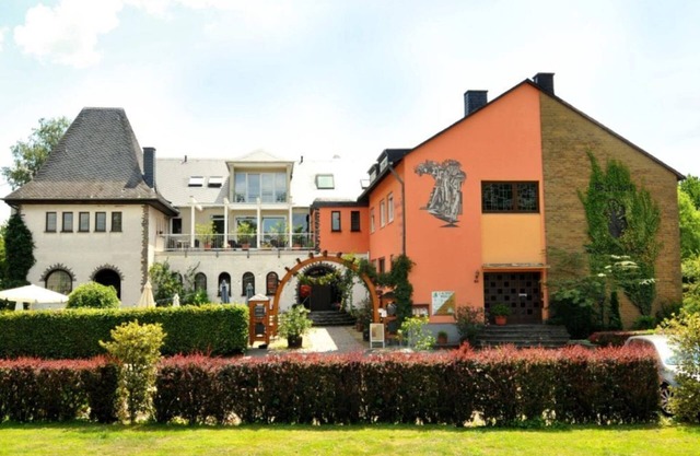 Comfortzimmer Klein mit Balkon - Gästehaus-gasthof "wein im Turm"