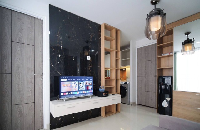 Comfy 2Br At Taman Melati Surabaya Apartment