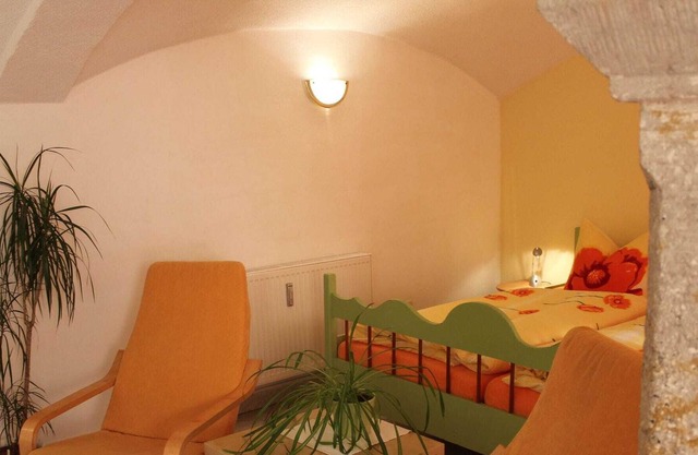 Comfy Apartment in Weißig with Garden