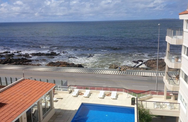 COMPLETELY RENOVATED APT BY THE OCEANSIDE
