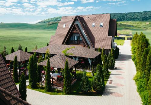 Complex Hanul Cavalerului