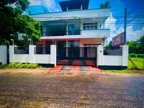 Concey Transit Hotel Airport view