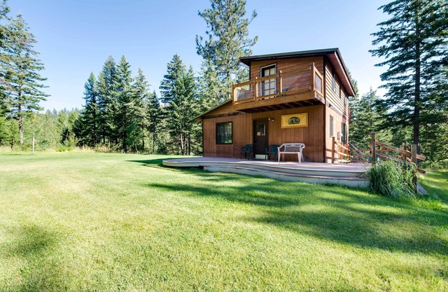 Conconully Cabin on 42 Private Acres Near Hiking!