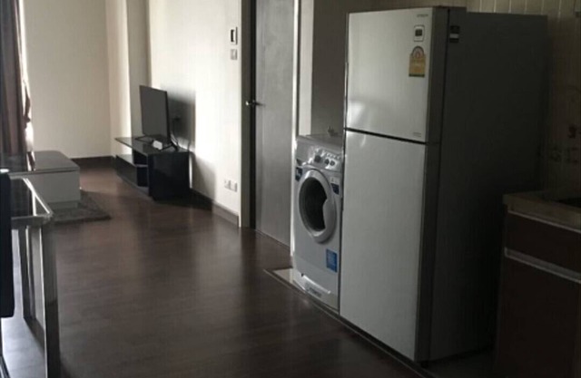 Condo for rent sathorn bangkok Thailand