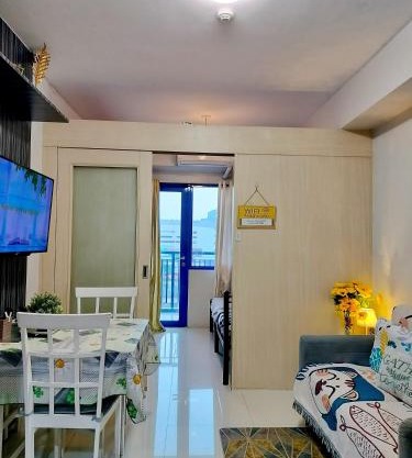 CONDO Staycation Sea Residence MOA-Kharen