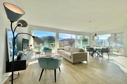 Condominio Modern House