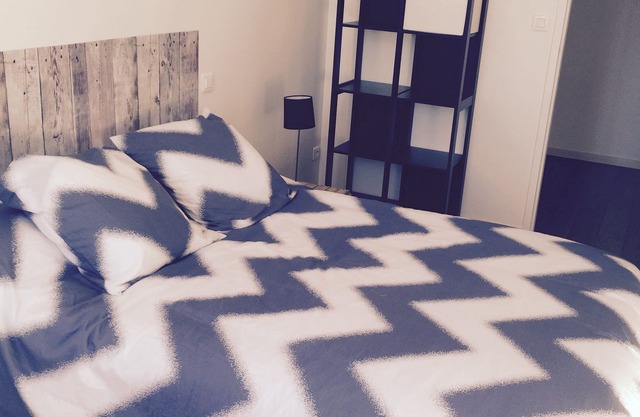 Contemporary house 4 people 80m2 in Cognac