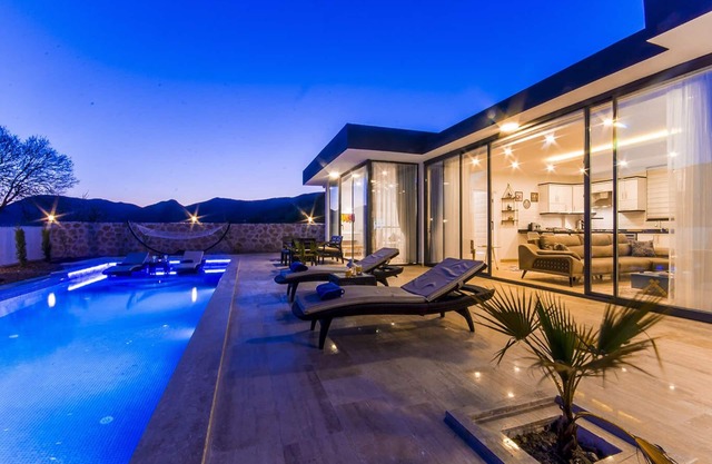 Contemporary Style 2 Bedroom Villa, Totally Private & Peaceful Village Setting