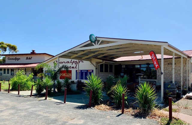 Coonalpyn Hotel