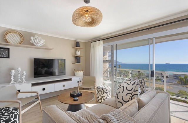 Coral Island 204 - Two Bedroom Apartment, Sleeps 4