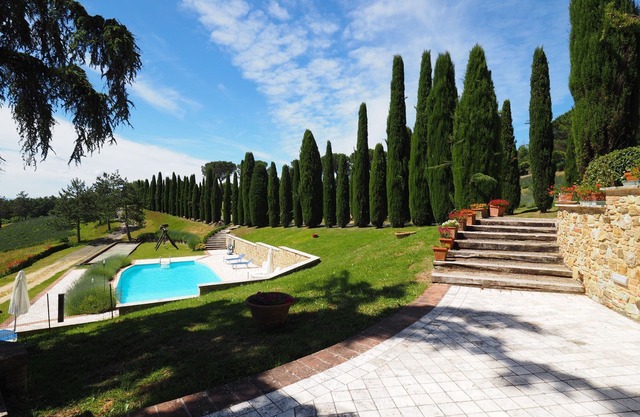 Cornocchio 2 - Apartment with swimming pool