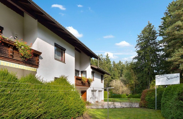 Cosy apartment for 4 guests with WIFI, TV and balcony