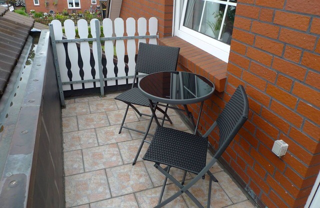 Cosy apartment for 4 people with WIFI, TV and balcony