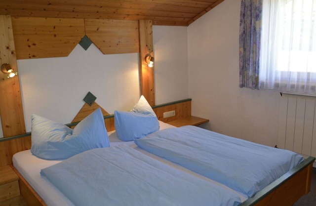 Cosy apartment for 6 people with WIFI, TV and balcony