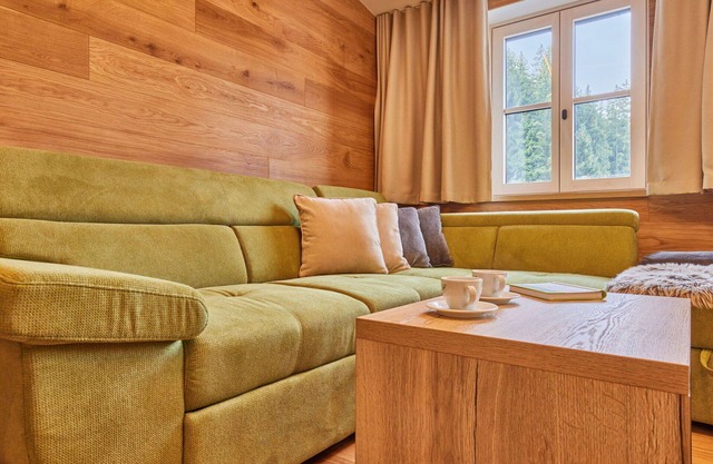 Cosy apartment for 8 guests with WIFI and TV