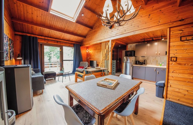 Cosy chalet on the Le Bochetay domain