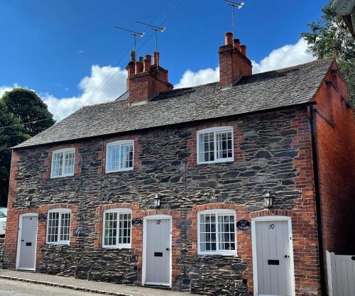 Cosy Cottage in the Heart of Charnwood Forest