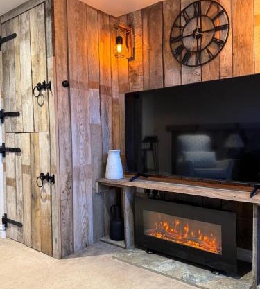 Cosy Hideaway 7 min from Soho farmhouse