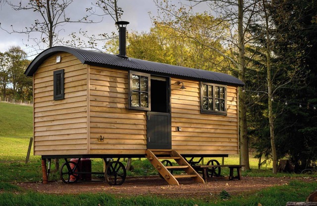 Cosy Shepherds Hut Getaway in East Lothian