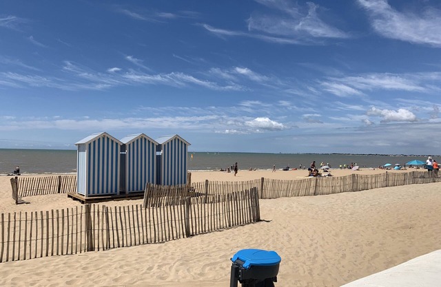 Cosy, spacious 200 m2 villa on one level, in a quiet location