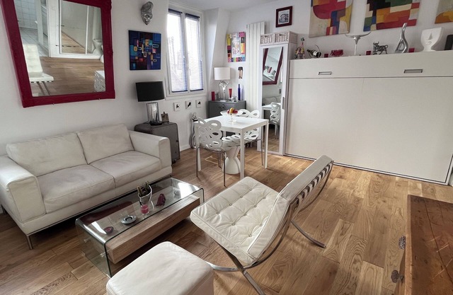Cosy studio ST PAUL Le Marais