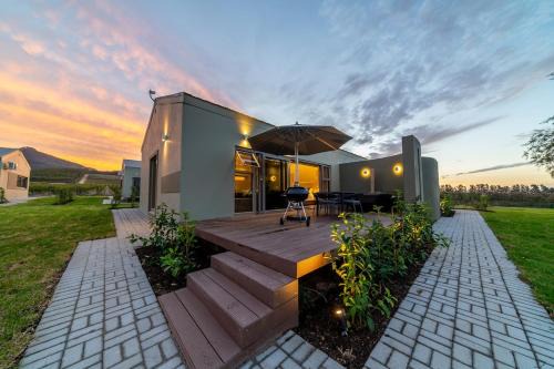 Cottage 2 - Leo Sky Farm