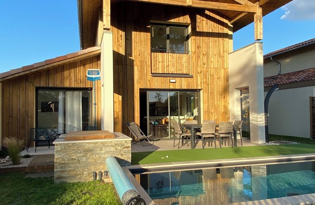 Cottage 95 m² - near ocean - private garden and pool - Moliets - 4 people