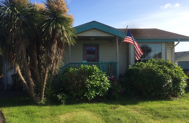 Cottage by the Sea Aug. 9-13 Available