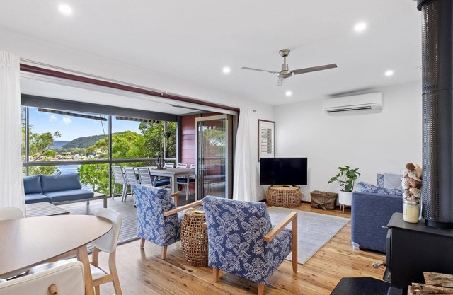 Cottage in Paradise at Daleys Point