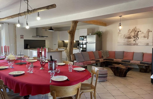 Cottage in Renovated Barn with Pool and Pets Allowed