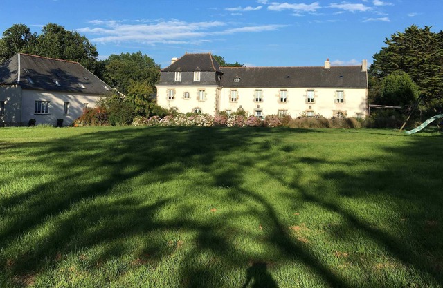 Cottage in the property of a mansion near the sea