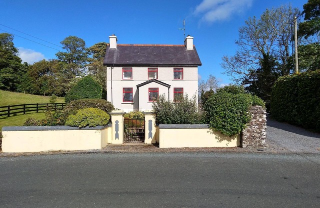 Cottage "James Tymon" with terrace and garden