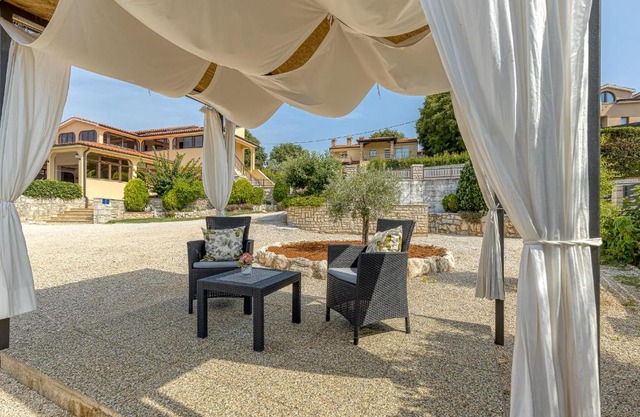 Cottage Nilda I