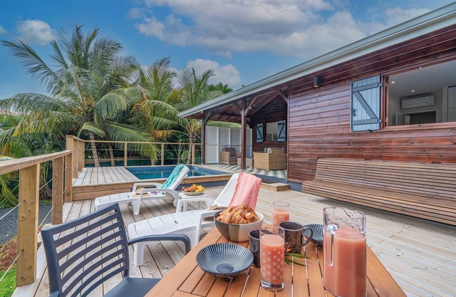 Cottage Ti Colibri - Two Bedroom Cottage, Sleeps 4