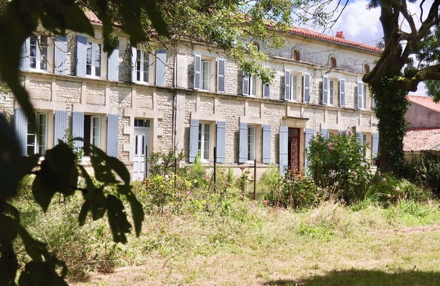 Country house in the heart of nature. Pets welcome, ideal for families!