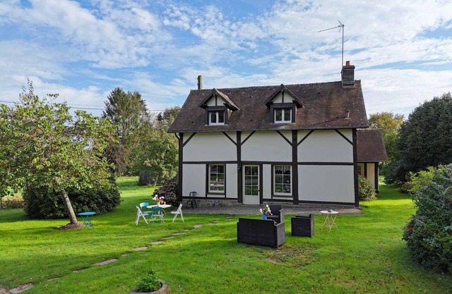 Country house with garden, pets allowed and WIFI