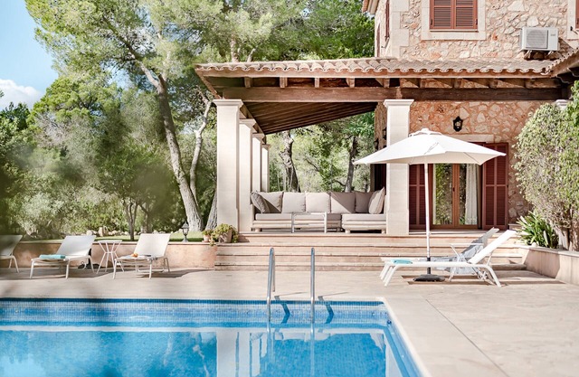 Country House 'Es Puig De Portocolom' with Sea View, Wi-Fi and Air Conditioning